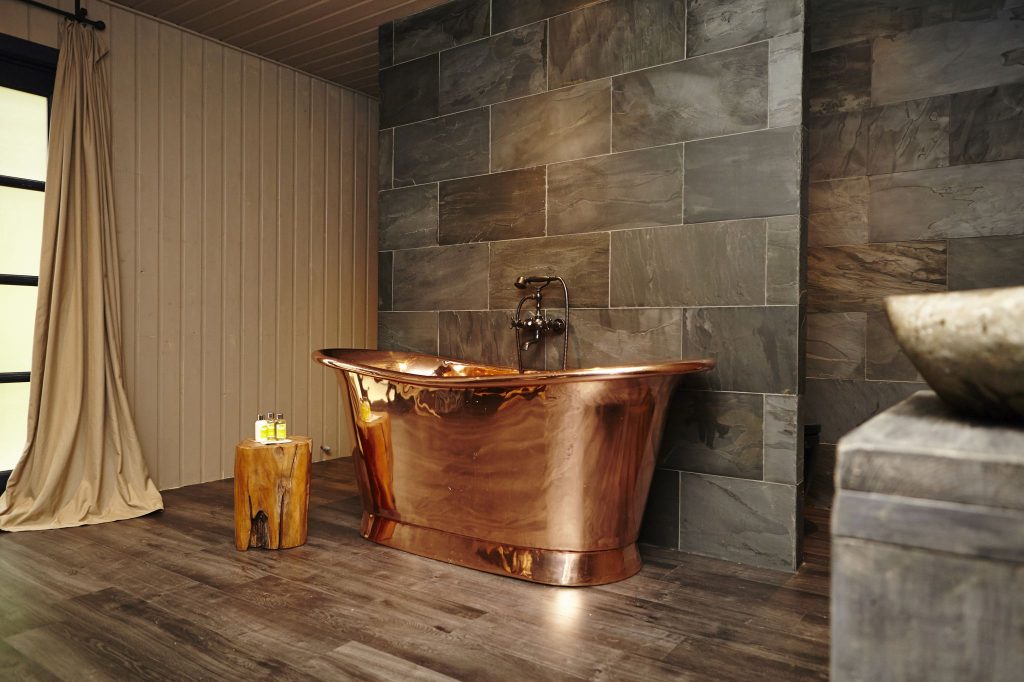 Copper Bateau Bath with Copper Interior